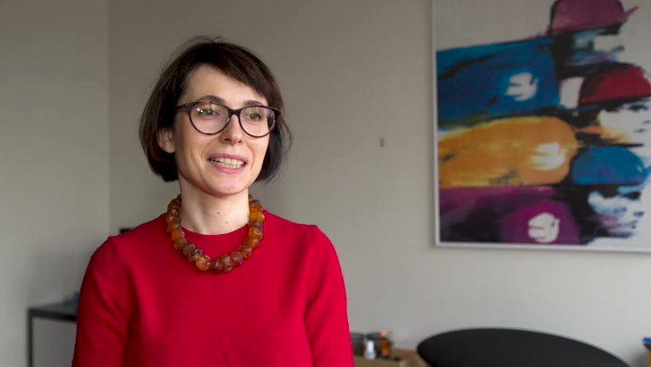Polacy inwestują z myślą o spokojnej emeryturze. Wciąż niewielu z nich korzysta przy tym z dobrowolnych programów emerytalnych Polacy inwestują z myślą o spokojnej emeryturze. Wciąż niewielu z nich korzysta przy tym z dobrowolnych programów emerytalnych