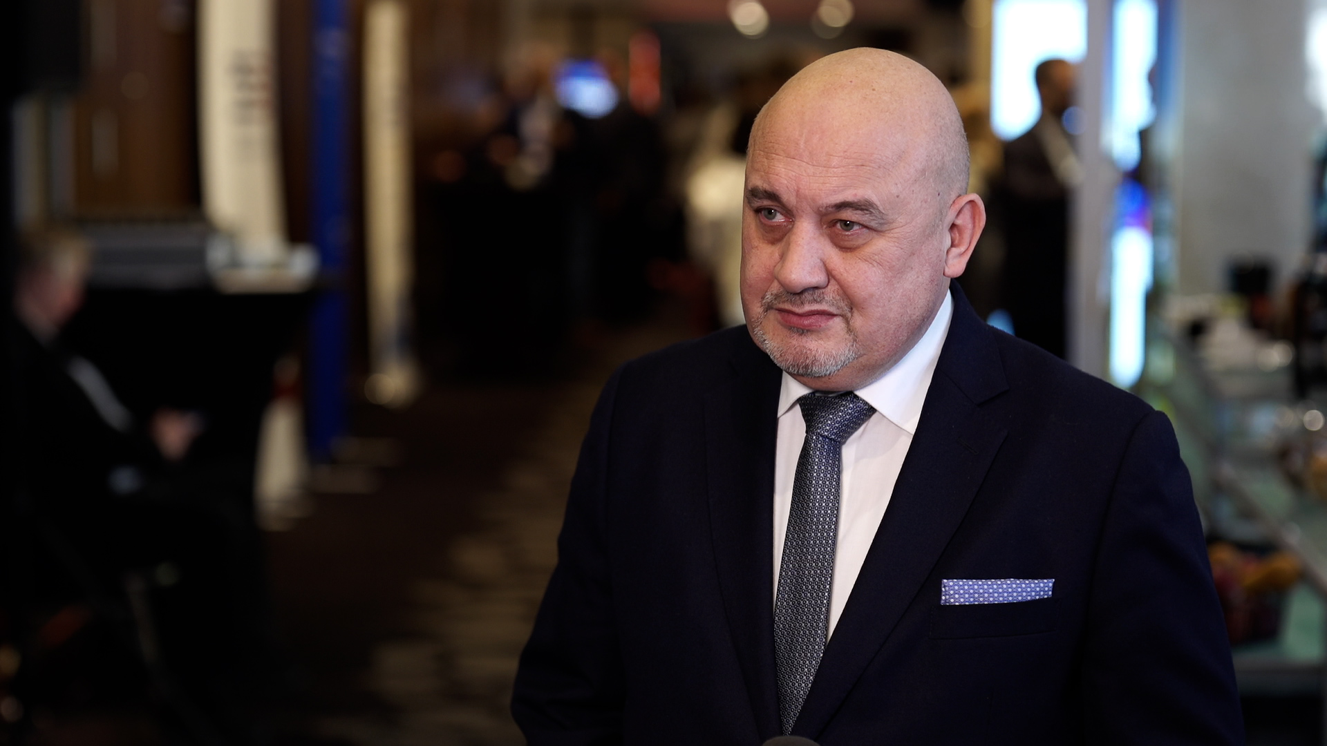 Polski rynek telekomunikacyjny jednym z najbardziej konkurencyjnych w Europie. Nowe obowiązki i koszty ograniczają inwestycje operatorów