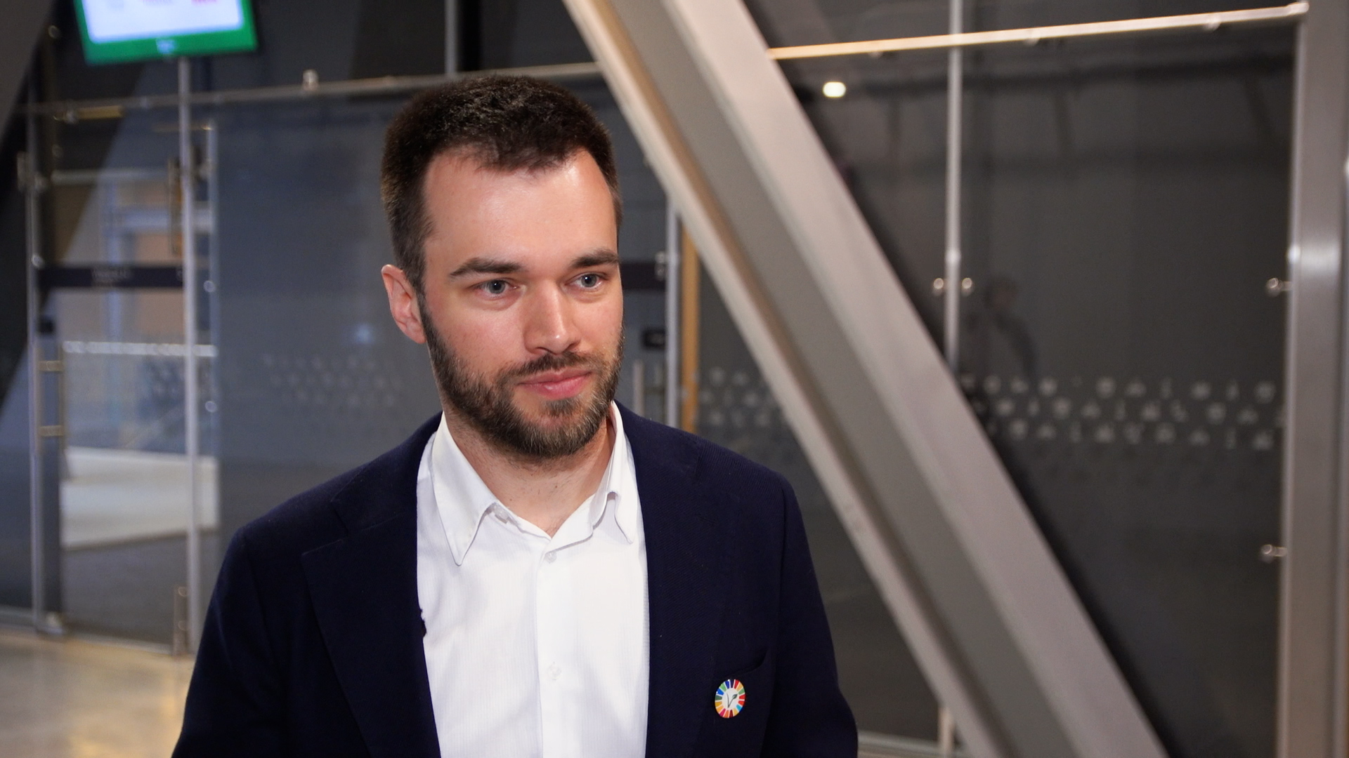 Zwrot konsumentów ku białkom roślinnym nabiera tempa. Producenci stawiają na nowe źródła