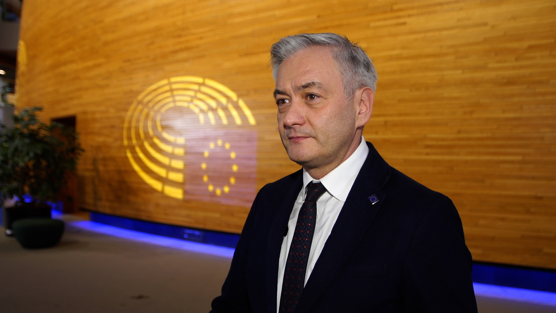 Europosłowie chcą bardziej asertywnej postawy UE w relacjach handlowych z USA. Konieczne zwiększanie autonomii Europy Europosłowie chcą bardziej asertywnej postawy UE w relacjach handlowych z USA. Konieczne zwiększanie autonomii Europy