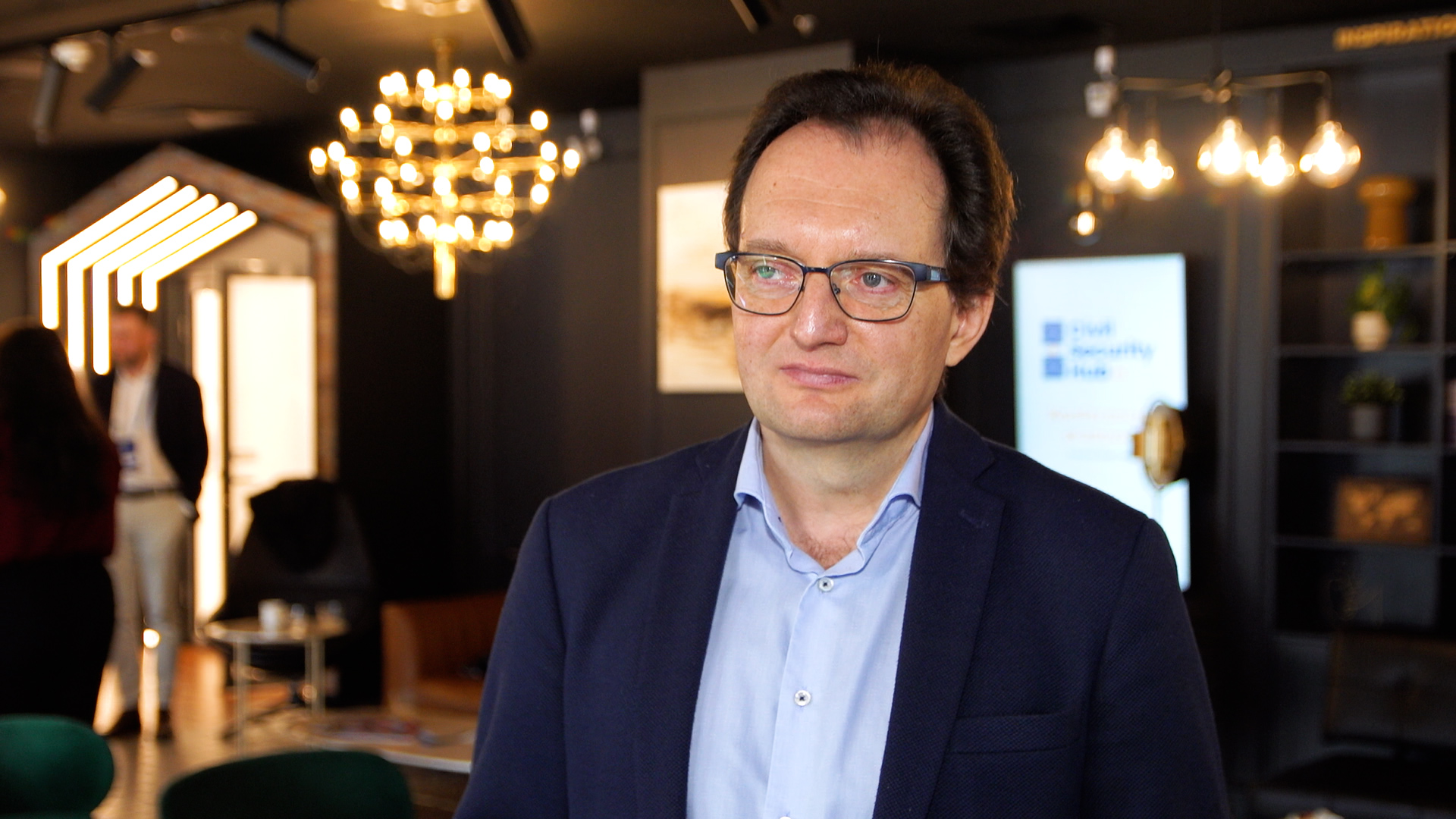 Służby ratunkowe będą mogły szybciej reagować na katastrofy. Pomoże w tym nowy hub przetwarzający dane satelitarne Służby ratunkowe będą mogły szybciej reagować na katastrofy. Pomoże w tym nowy hub przetwarzający dane satelitarne