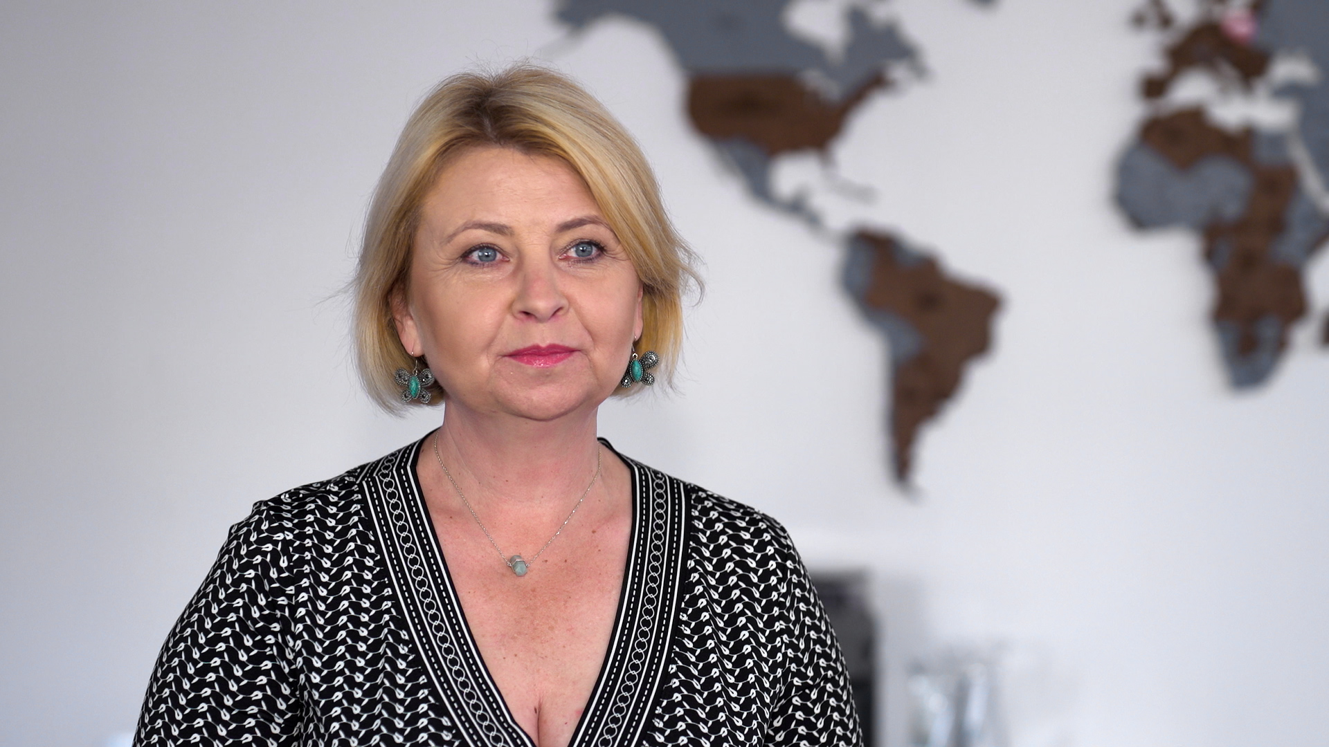Osoby po pięćdziesiątce w Polsce bardziej przedsiębiorcze niż średnio w UE. Własny biznes to dla nich często spełnienie marzeń Osoby po pięćdziesiątce w Polsce bardziej przedsiębiorcze niż średnio w UE. Własny biznes to dla nich często spełnienie marzeń