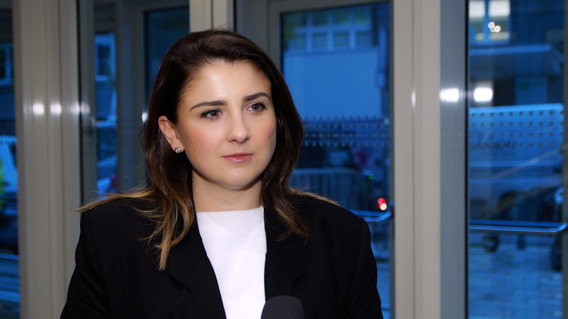 Dla polskich konsumentów cena produktów wciąż pozostaje kluczowa. Coraz częściej „kupują” jednak wartości i emocje Dla polskich konsumentów cena produktów wciąż pozostaje kluczowa. Coraz częściej „kupują” jednak wartości i emocje