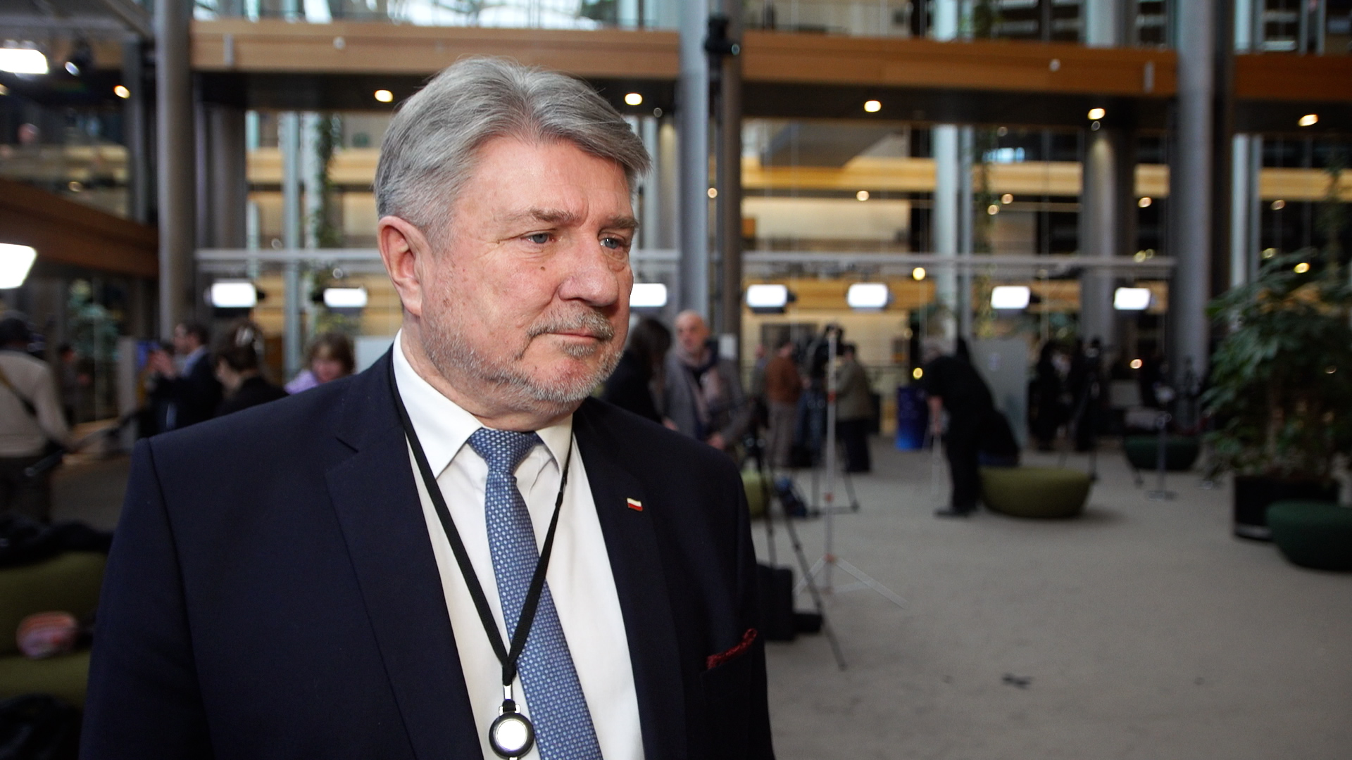 Unia Europejska szuka nowych możliwości zasilenia wspólnego budżetu. Europosłowie przeciw podatkom zwiększającym koszty życia Unia Europejska szuka nowych możliwości zasilenia wspólnego budżetu. Europosłowie przeciw podatkom zwiększającym koszty życia