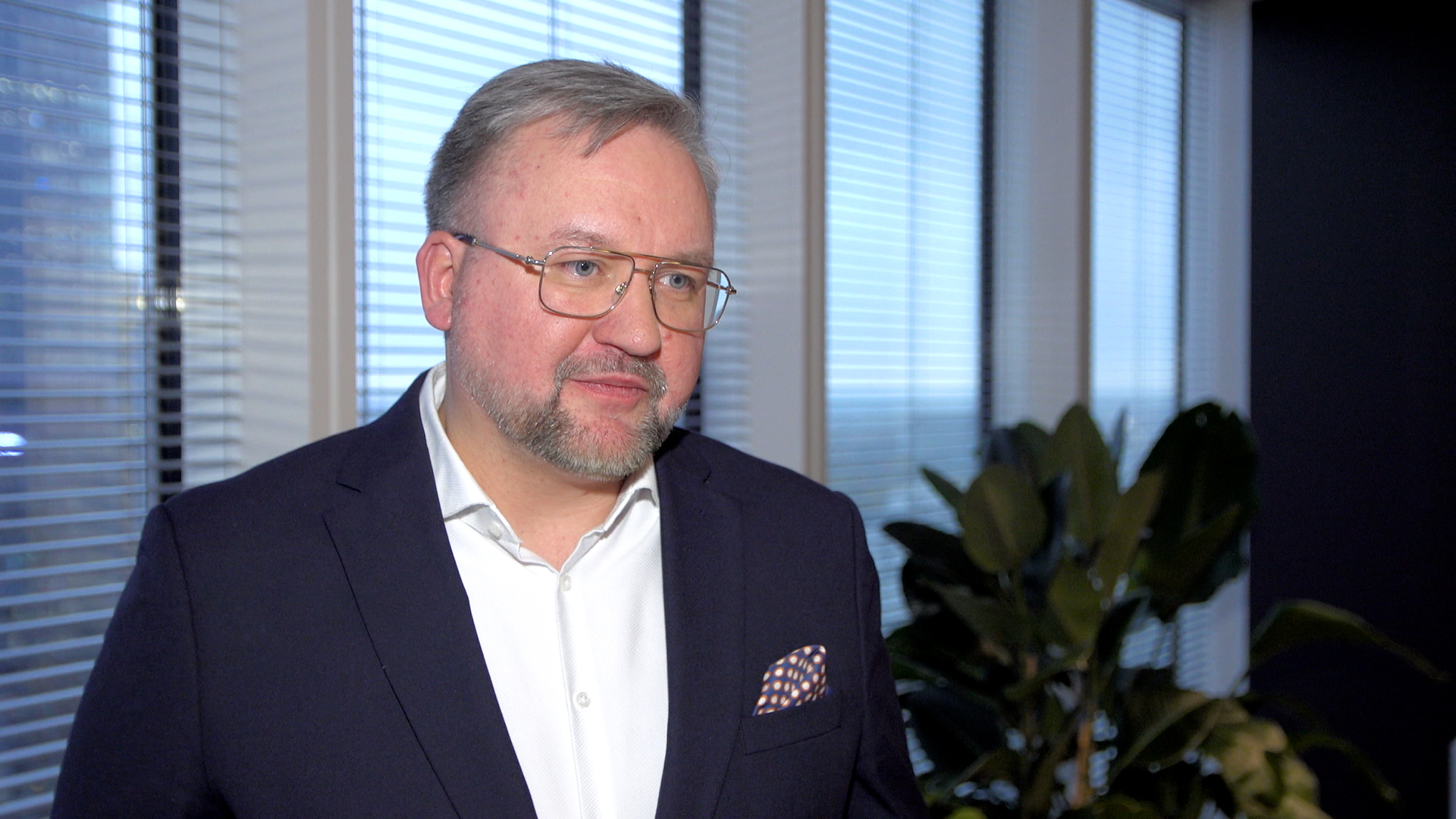 Cyfrowe portfele zyskują na popularności. Polacy chętnie płacą zbliżeniowo telefonem czy zegarkiem