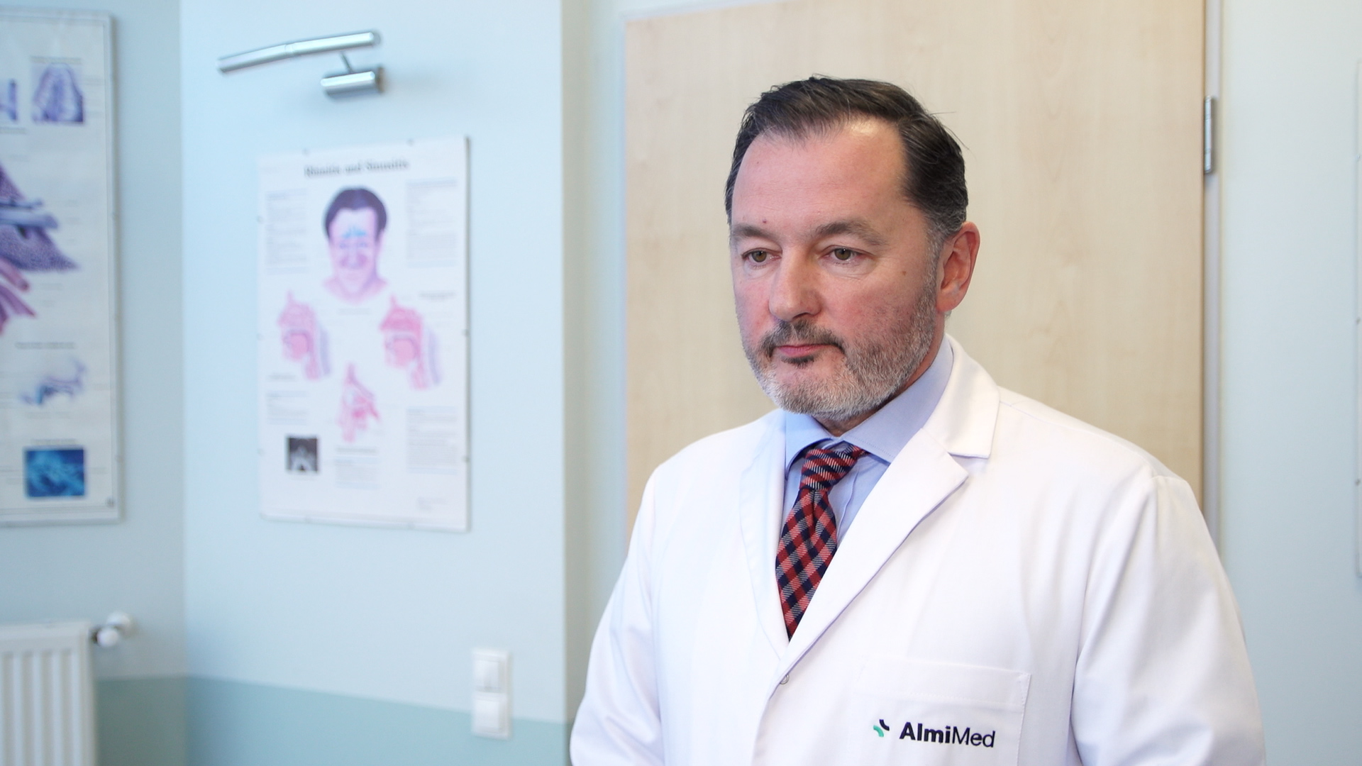 Przez smog rośnie liczba operacji zatok. Do laryngologów częściej trafiają mieszkańcy dużych miast Przez smog rośnie liczba operacji zatok. Do laryngologów częściej trafiają mieszkańcy dużych miast