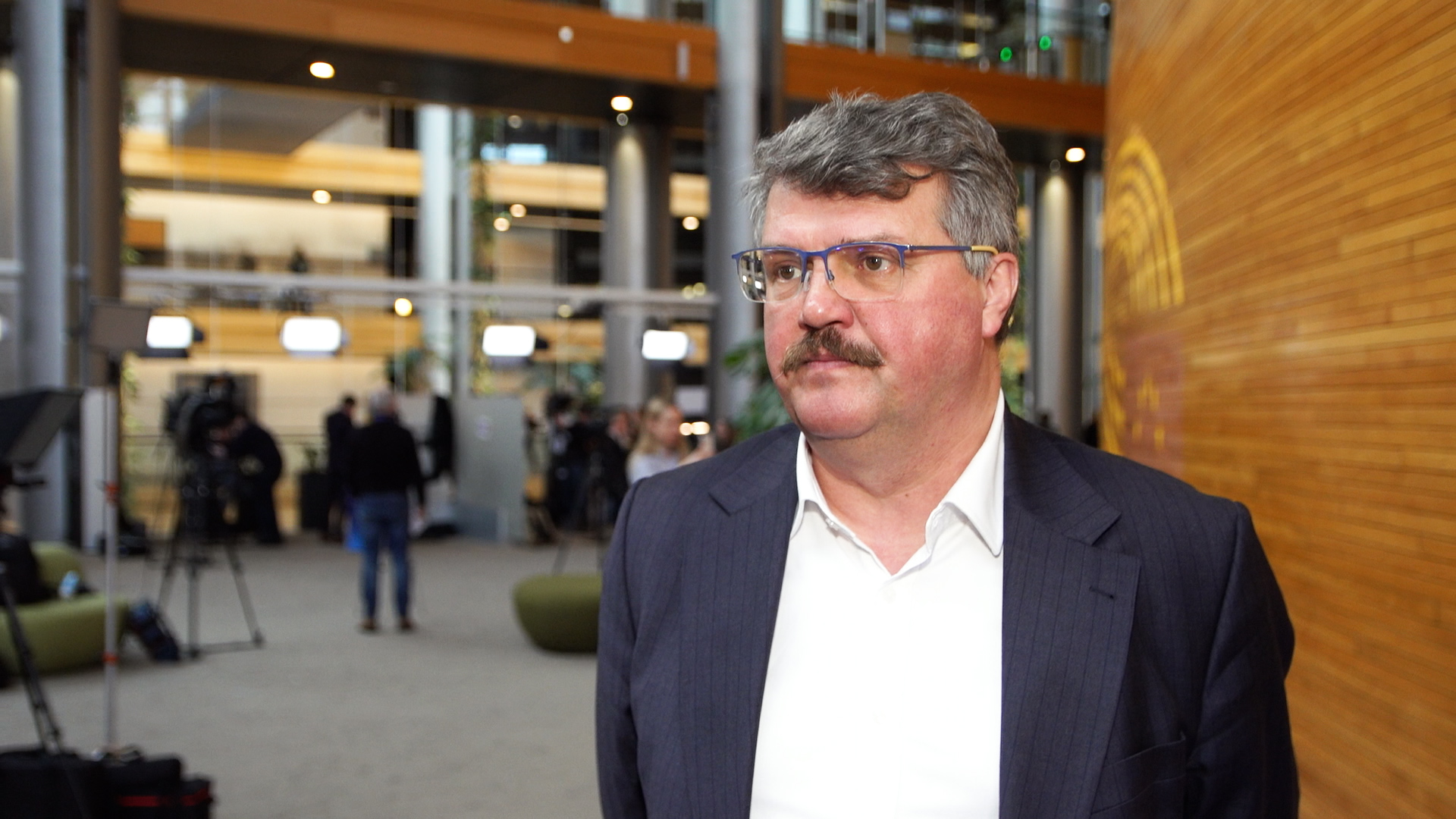 M. Wąsik (PiS): Istnieją lepsze narzędzia ostrzegania niż Alert RCB. Wymagają jednak nałożenia na operatorów komórkowych nowych obowiązków M. Wąsik (PiS): Istnieją lepsze narzędzia ostrzegania niż Alert RCB. Wymagają jednak nałożenia na operatorów komórkowych nowych obowiązków