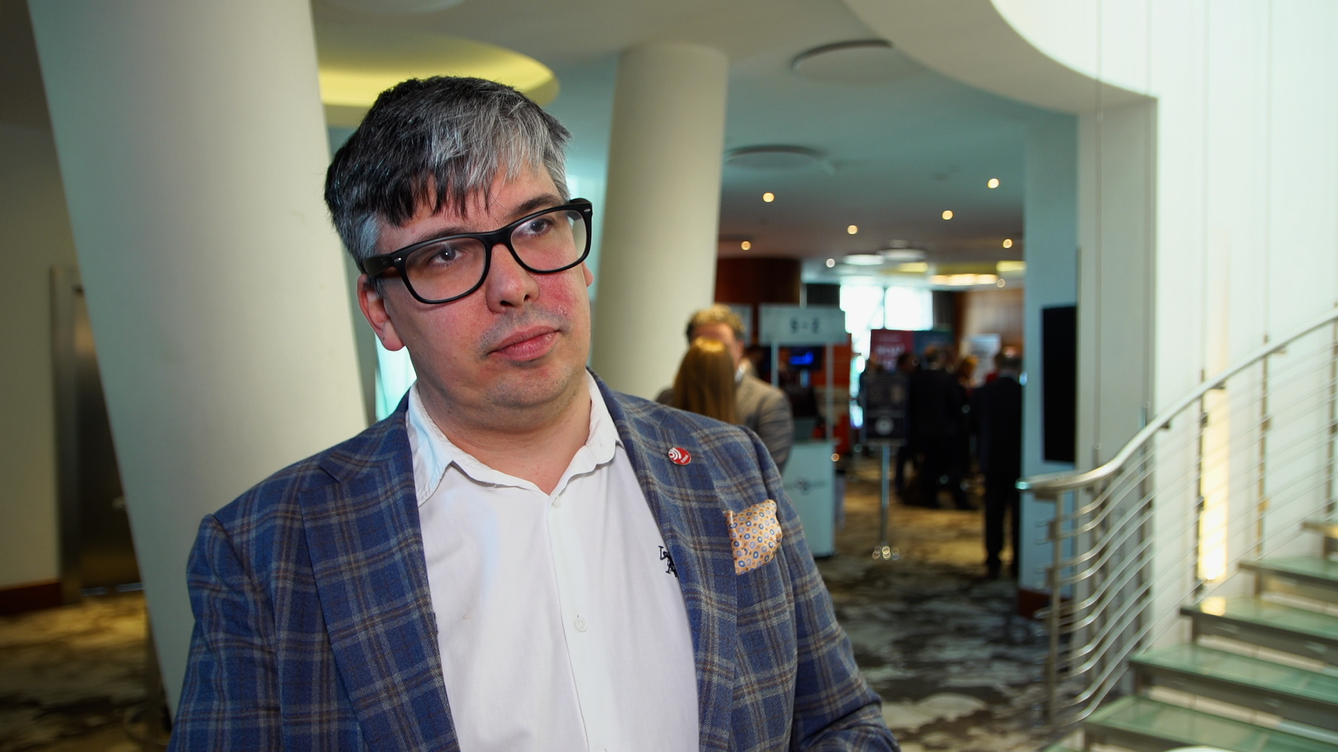 Banki mocno stawiają na sztuczną inteligencję. Obawy o dalszy rozwój projektów budzi geopolityka