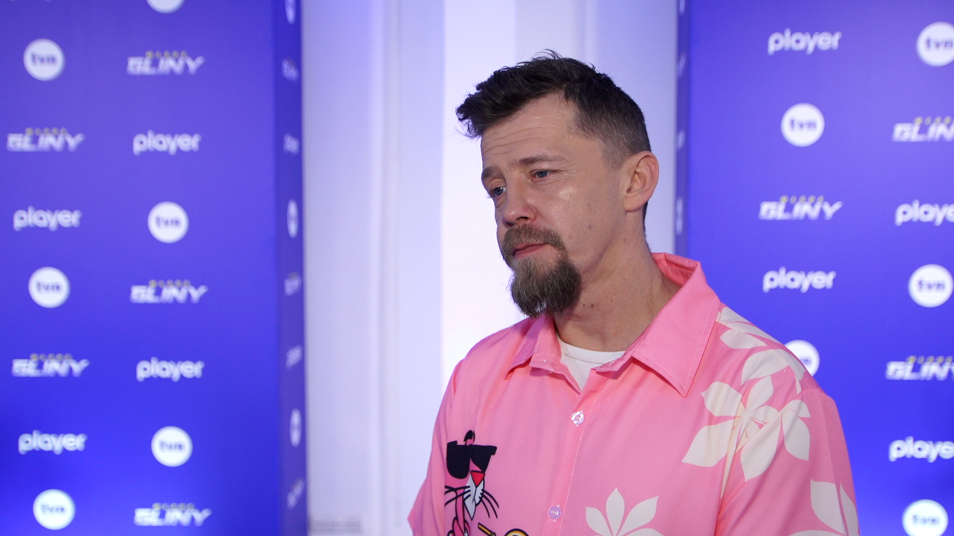 Bartosz Obuchowicz: Jestem wielkim fanem serialu z moich czasów dziecięcych – „Miami Vice”. Każdy odcinek nagrywałem na VHS-a i znam je na wyrywki