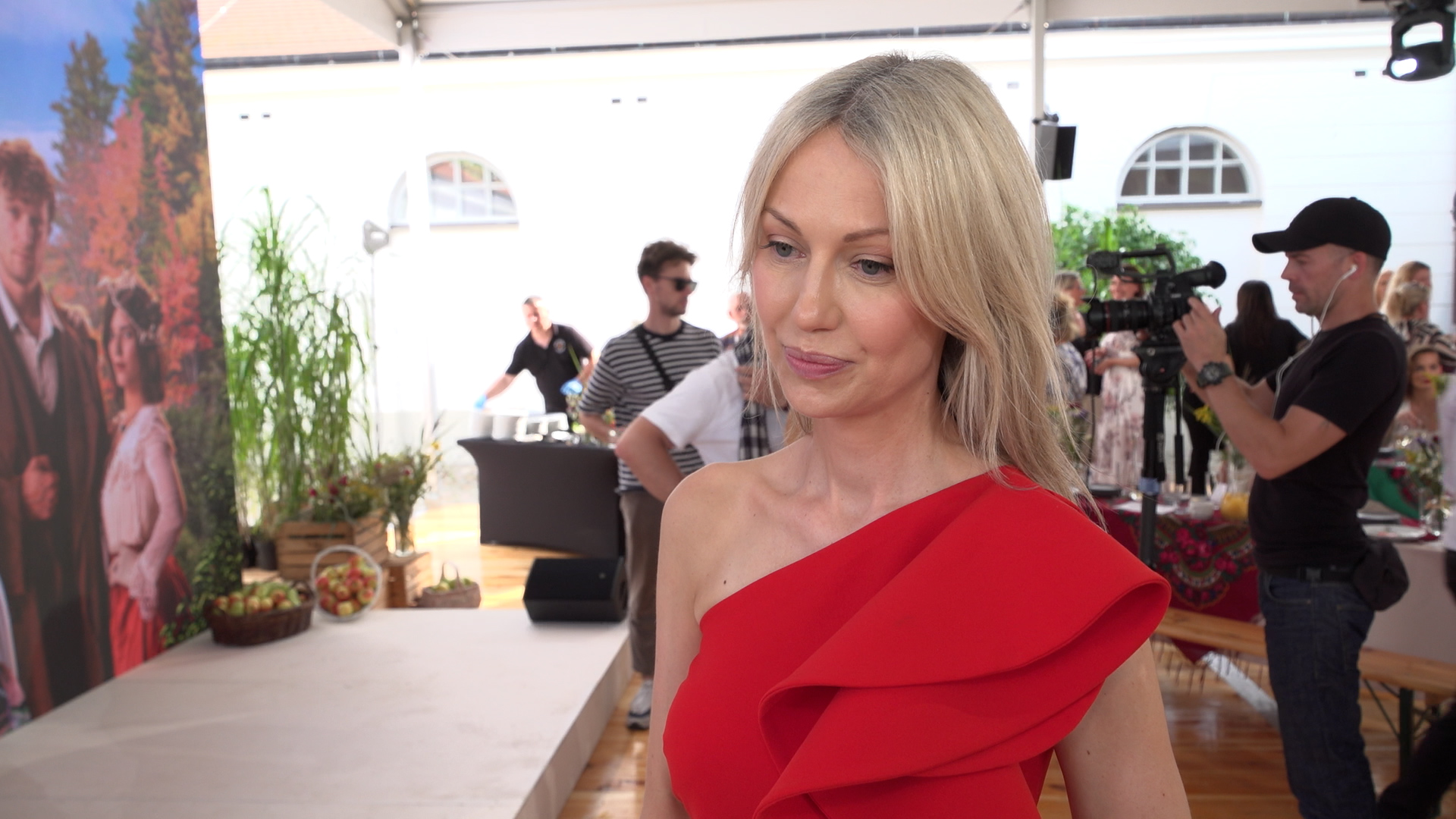 Magdalena Ogórek: Piszę kolejną książkę na temat dóbr polskiej kultury zrabowanych podczas II wojny światowej. Informacje przeze mnie pozyskane będą zaskakujące i hipnotyzujące Magdalena Ogórek: Piszę kolejną książkę na temat dóbr polskiej kultury zrabowanych podczas II wojny światowej. Informacje przeze mnie pozyskane będą zaskakujące i hipnotyzujące