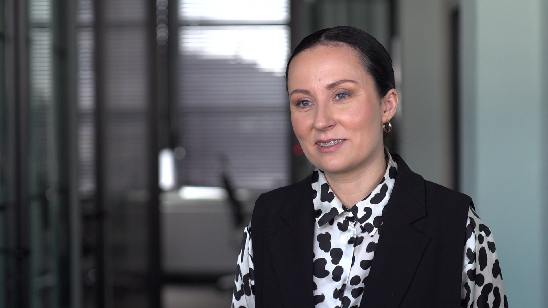 Paulina Przybysz: Żyję w lesie i wychodzę tam często bez telefonu. Bywa tak, że nie chcę wracać do tego całego zamieszania Paulina Przybysz: Żyję w lesie i wychodzę tam często bez telefonu. Bywa tak, że nie chcę wracać do tego całego zamieszania