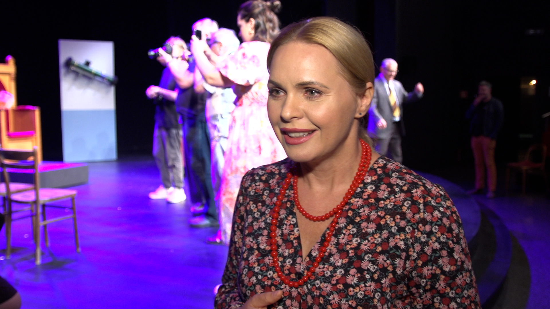 Magdalena Stużyńska: Nowa seria „Przyjaciółek” będzie zbudowana na bazie ważnego wydarzenia w życiu bohaterów. Będą wątki dramatyczne, kryminalne i sentymentalne Magdalena Stużyńska: Nowa seria „Przyjaciółek” będzie zbudowana na bazie ważnego wydarzenia w życiu bohaterów. Będą wątki dramatyczne, kryminalne i sentymentalne
