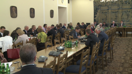 Komisja Skarbu - zdjęcia do montażu Baza przebitek