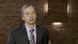 PKO BP: Złoty będzie się umacniać. Giełda do końca roku raczej stabilna.