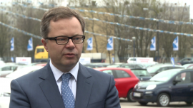 Polacy nadal wybierają samochody używane. Coraz większą wagę przykładają jednak do ich jakości i warunków zakupu Wszystkie newsy
