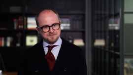 Wykorzystanie AI w firmach rośnie, ale wolniej, niż oczekiwano. Towarzyszy temu sporo rozczarowań