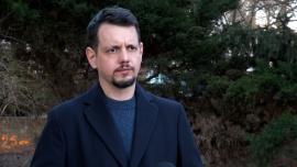 Napięcia geopolityczne podbijają emocje na rynku ropy, ale nie zakłócają dostaw. Przewidywana w 2026 r. nadpodaż ma utrzymywać niskie notowania Strona główna