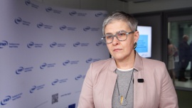 Dziesięć zespołów naukowców rozpoczyna badania o globalnym potencjale. 300 mln zł trafi na rozwój medycyny, kwantów i AI