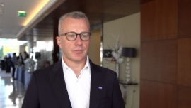 Rośnie liczba i wartość udzielonych konsumentom kredytów gotówkowych. Gorzej mają się kredyty ratalne oraz te udzielane firmom Strona główna