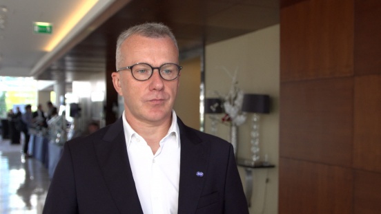Rośnie liczba i wartość udzielonych konsumentom kredytów gotówkowych. Gorzej mają się kredyty ratalne oraz te udzielane firmom