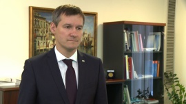 Sejm pracuje nad przepisami o biegłych rewidentach. Na niektórych propozycjach mogą stracić i biegli, i ich klienci News powiązane z Krzysztof Burnos