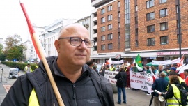 Decyzje resortu rolnictwa w sprawie dzierżawionych gruntów wywołały falę protestów. Związkowcy ostrzegają przed masowymi zwolnieniami i likwidacją hodowli