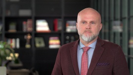 Lekarz: Karol Nawrocki zapewne sporo papierosów w swoim życiu wypalił. Stwierdził, że w kampanii lepiej będzie je zastąpić woreczkami nikotynowymi Strona główna