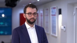 Polskie firmy wciąż angażują się w dekarbonizację. Dynamika takich inwestycji jednak spada