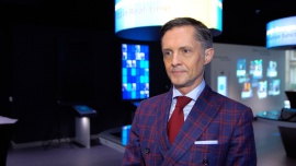 Sztuczna inteligencja może być ratunkiem dla polskiego rynku pracy w obliczu spadającej populacji. Potrzeba jednak nowych kompetencji