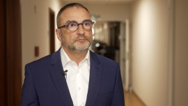 Poziom wyszczepienia Ukraińców jest o 20 pp. niższy niż Polaków. Ukraińskie mamy w Polsce wskazują na szereg barier Strona główna