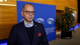 Ważna decyzja PE. To kolejny krok do zatwierdzenia 90 mld euro pożyczki dla Ukrainy News powiązane z przemysł obronny