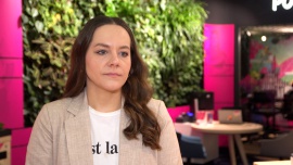 Wykluczenie cyfrowe szczególnie dotyka generacji silver. T-Mobile wystartował z darmowymi kursami z obsługi smartfona
