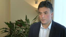 Spożywanie alkoholu nie wpływa tak negatywnie na płodność jak palenie papierosów i otyłość