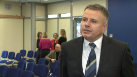 Coraz więcej osób decyduje się na soczewki kontaktowe. Najchętniej kupują jednodniowe