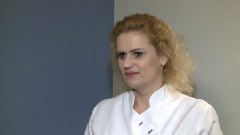 Przed sylwestrem dermatolodzy polecają zabiegi bankietowe. Dzięki nim skóra będzie rozświetlona, a wieczorowy makijaż długo się utrzyma