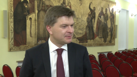 Premiera nowej książki na temat objawień maryjnych „Tajemnice Fatimy. Największy sekret XX wieku” Wyniki wyszukiwania: 19*2000