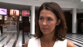 Anna Popek: spałam w samochodzie do piątej rano po to, żeby zabrać dziecko z dyskoteki