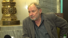 Andrzej Grabowski: Nie lubię siebie oglądać na ekranie. To są przykre wrażenia, dlatego wolę ich unikać