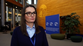 Jagna Marczułajtis-Walczak: Stroje na igrzyska olimpijskie powinny korespondować z naszymi barwami narodowymi i tożsamością kulturową. W Mediolanie trudno odróżnić Polaków od Albańczyków