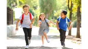 Bezpieczeństwo uczniów w liczbach: dlaczego NNW szkolne to inwestycja w spokój rodziców Biuro prasowe