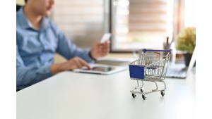 E-commerce w 2025. Jak budować przewagę dzięki elastycznym strategiom cenowym? Biuro prasowe