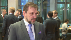 W 2017 roku grupa TXM chce zainwestować do 6 mln zł w rozwój segmentu e-commerce. Planuje także otwarcie 40–50 sklepów stacjonarnych