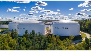 PERN zwiększa możliwości magazynowe w Dębogórzu. Oddano do użytku trzy nowe zbiorniki paliwowe Biuro prasowe