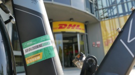 Kolejny krok DHL Parcel ku zerowej emisji – elektryczne rowery dla pracowników