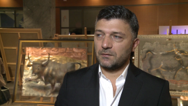 Na Giełdzie Papierów Wartościowych w Warszawie wystawa prac Dawida Patarai. Tematem przewodnim jest byk – symbol hossy