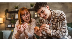 Oszczędzasz na docenianiu? Zapłacisz rotacją. Aż 78% pracowników przez brak docenienia szuka pracy lub ogranicza zaangażowanie