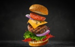 Burgerowy fenomen nie zwalnia – ponad 30% wzrostu zamówień burgerów w aplikacji Glovo