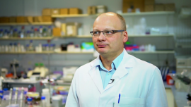 DNA można już edytować niczym dokument tekstowy. Biohacking daje szansę na dłuższe i lepsze życie, ale też stanowi duże ryzyko