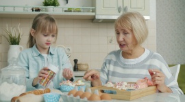 Rozdrabniacz do warzyw i forma do uszek – proste narzędzia, które przemienią przygotowania świąteczne w prawdziwą rodzinną przygodę