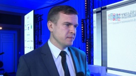 The government to increase spending on public sports. It wants to encourage Poles to get more physically active